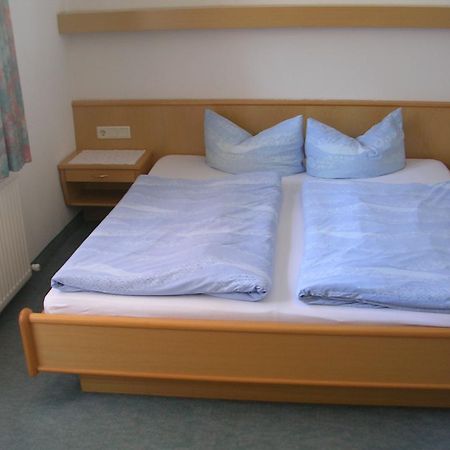 Haus Hafele Hotel Kaunertal Room photo